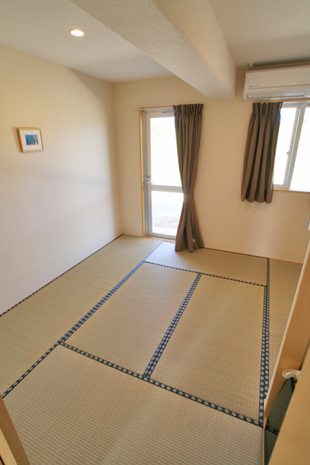 宮古島のペンション「んつなか」部屋の写真